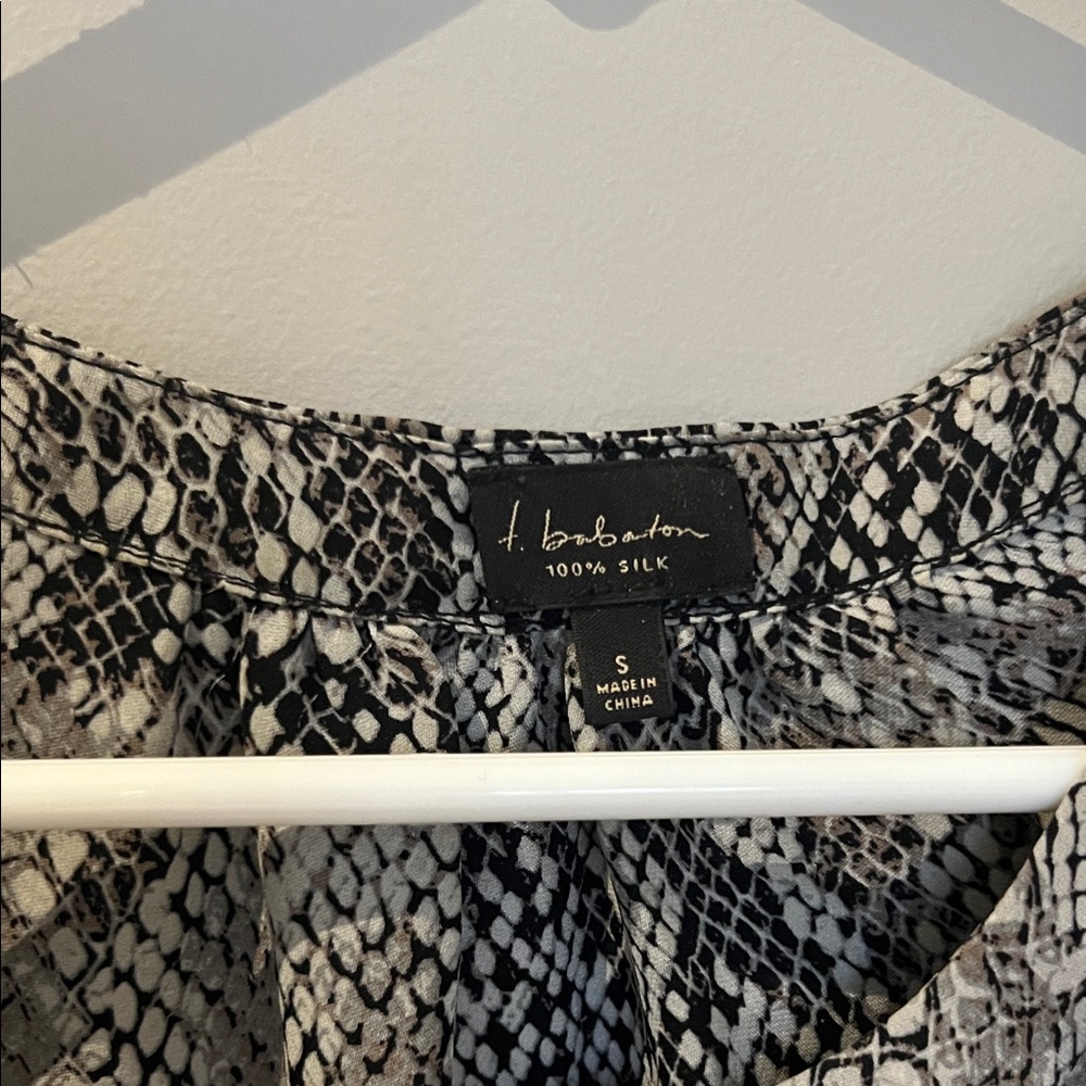 Snake Patterned Blouse - Picture 2 of 5
